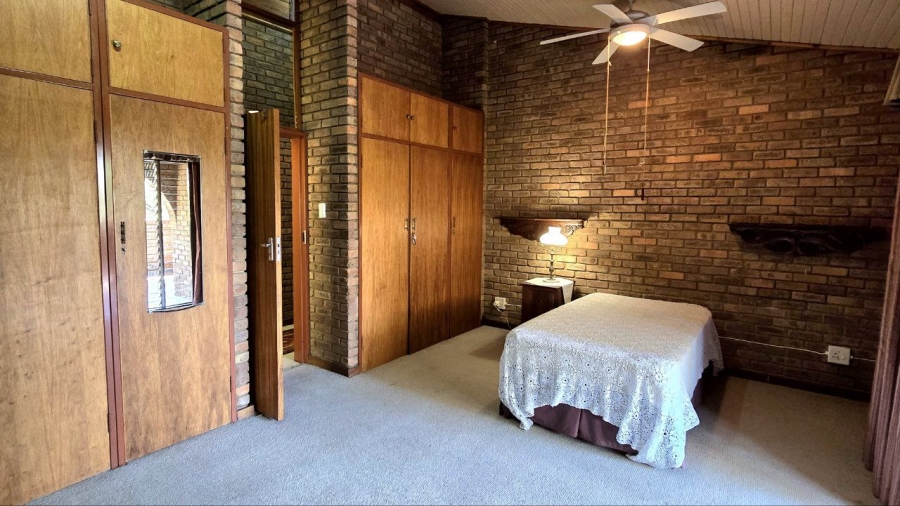 4 Bedroom Property for Sale in Cashan North West